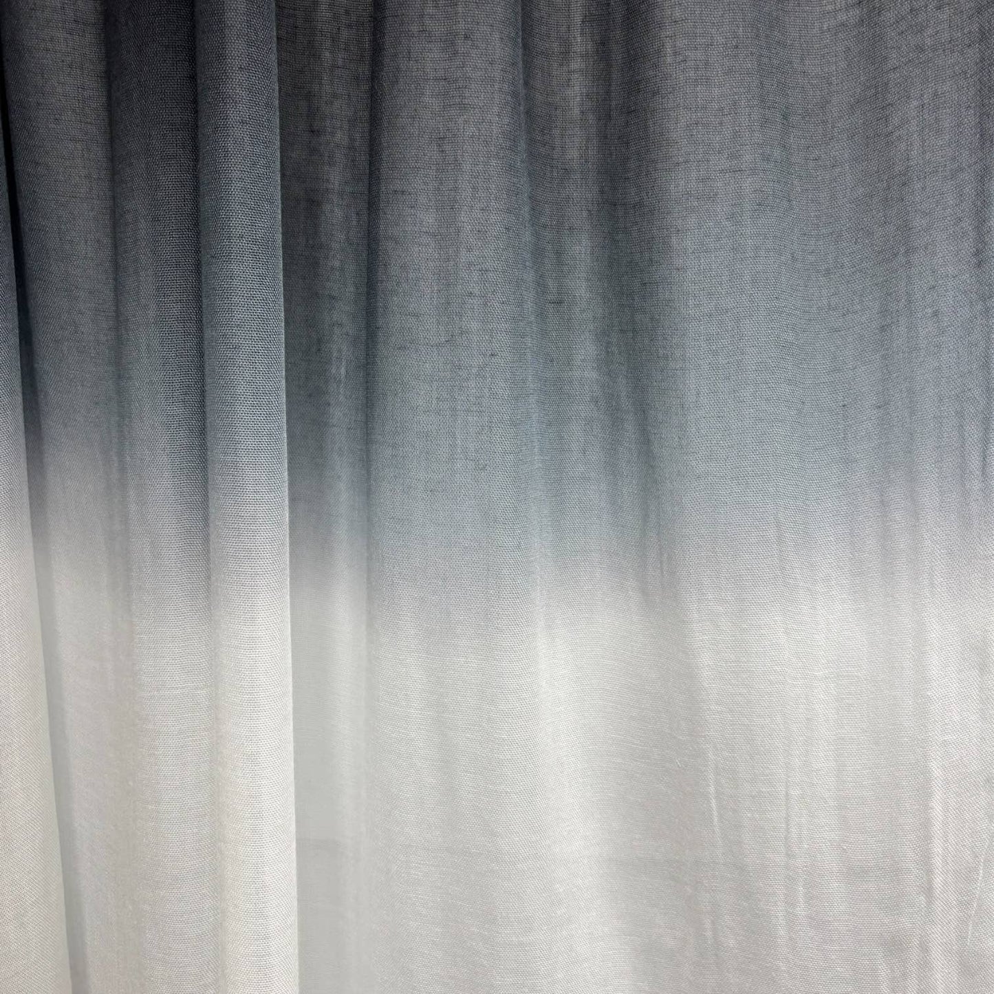 Modal Ombre-Dip Hijab: Babyblau mit Minze